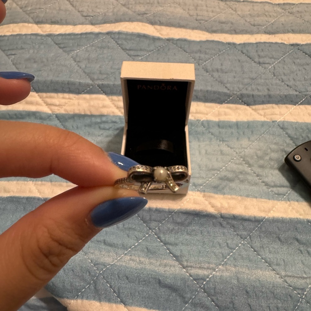 Pandora Silver and Black Bow Ring